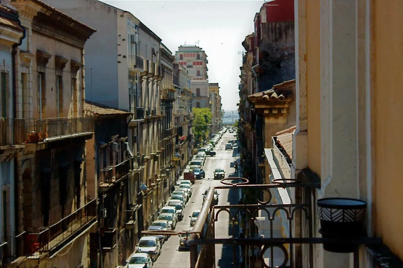 Bed and Breakfast Terre di Catania di Mier 2*,